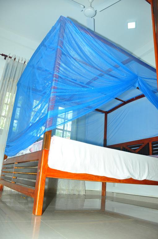 Randu Homestay And Restaurant Tangalle Buitenkant foto