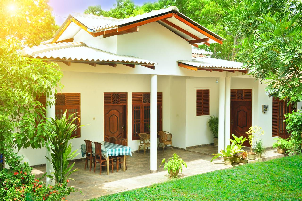Randu Homestay And Restaurant Tangalle Buitenkant foto