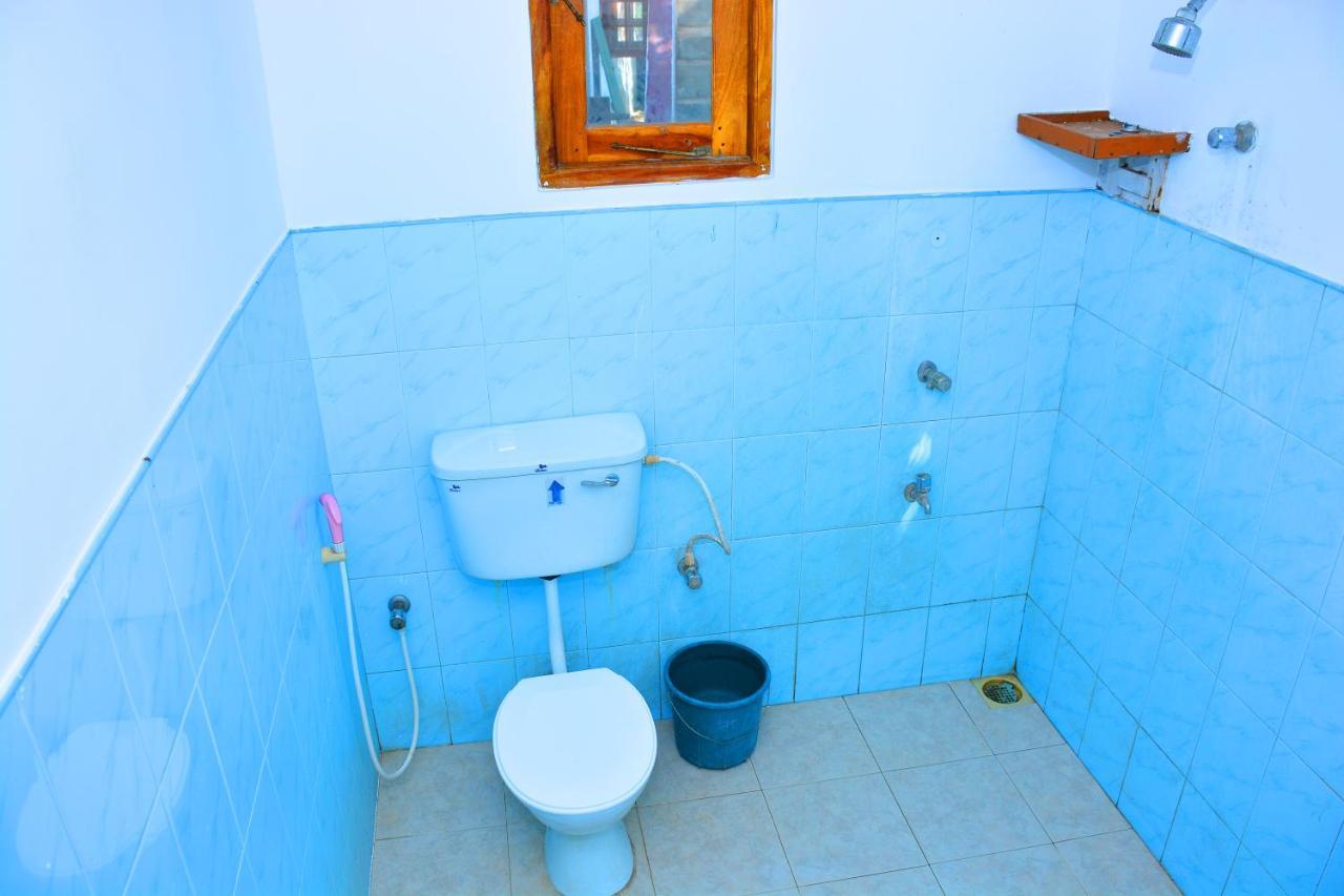 Randu Homestay And Restaurant Tangalle Buitenkant foto
