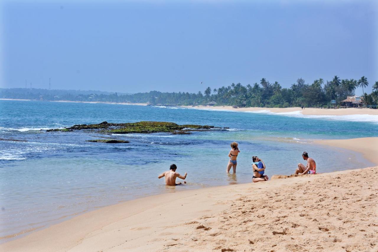 Randu Homestay And Restaurant Tangalle Buitenkant foto