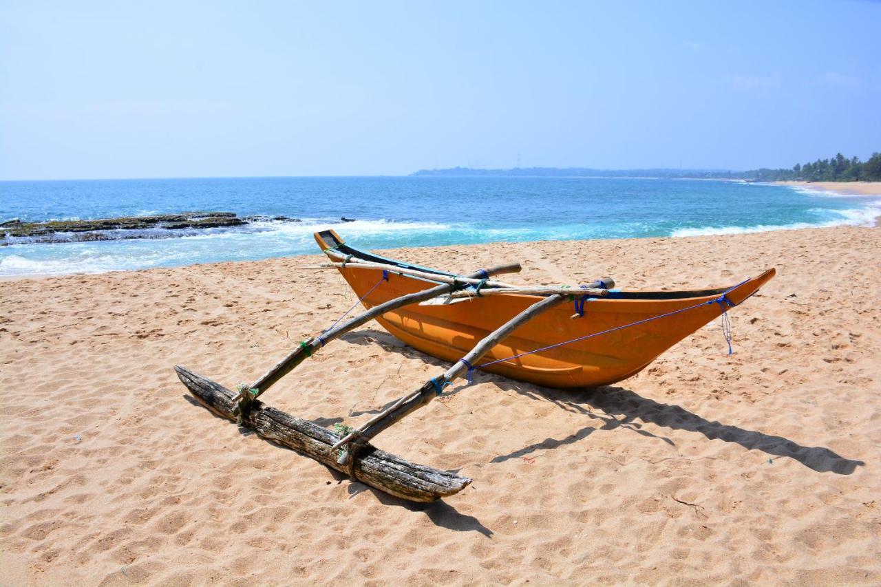 Randu Homestay And Restaurant Tangalle Buitenkant foto