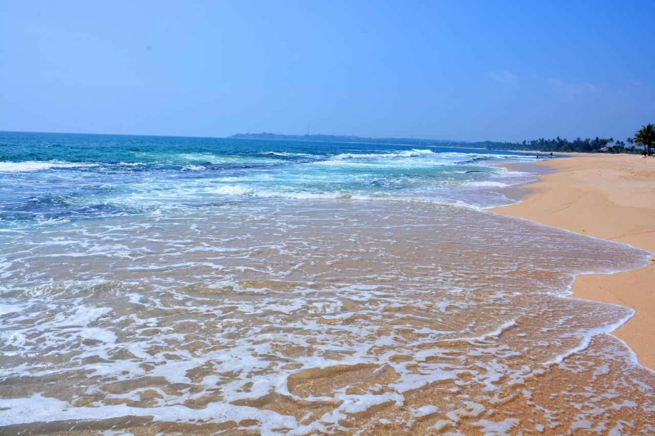 Randu Homestay And Restaurant Tangalle Buitenkant foto