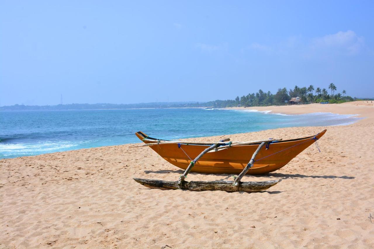 Randu Homestay And Restaurant Tangalle Buitenkant foto